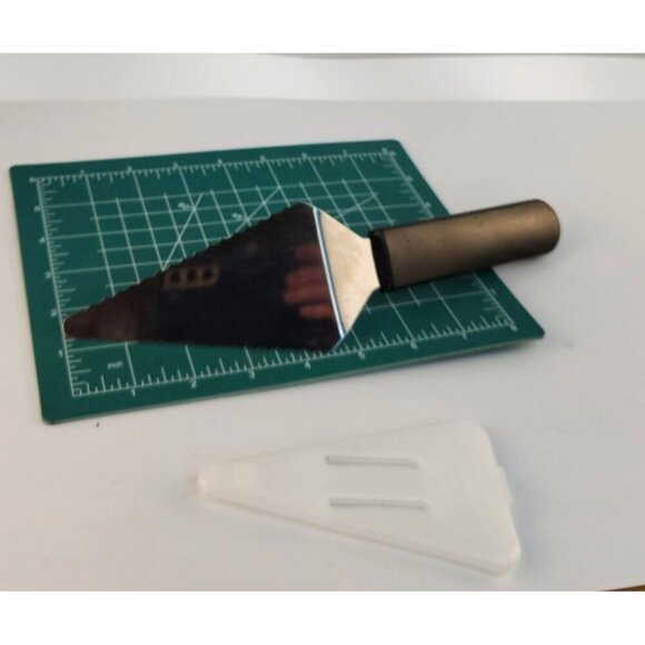 Pampered Chef Slice N Serve Serrated Stainless Steel Pie Server - Picture 5 of 5